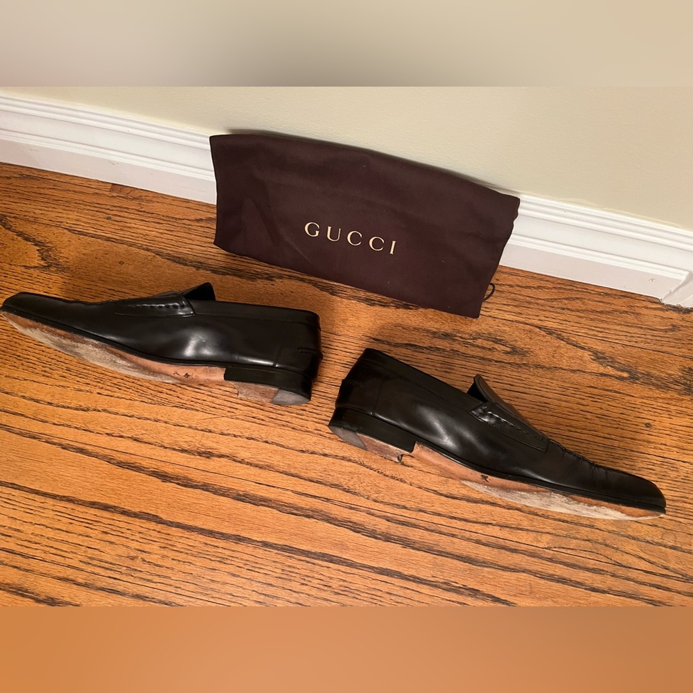Gucci Men's Black Leather Slip-On Loafers - Picture 6 of 12